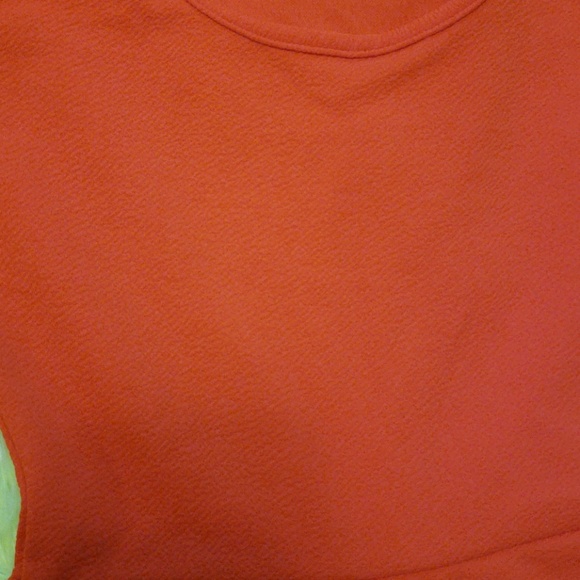 RED DRESS - Picture 4 of 4